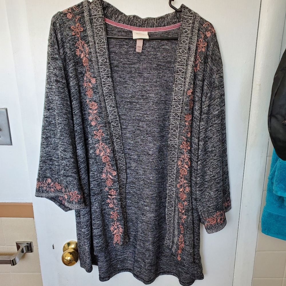 Knox Rose Embroidered Cardigan Short Sleeves